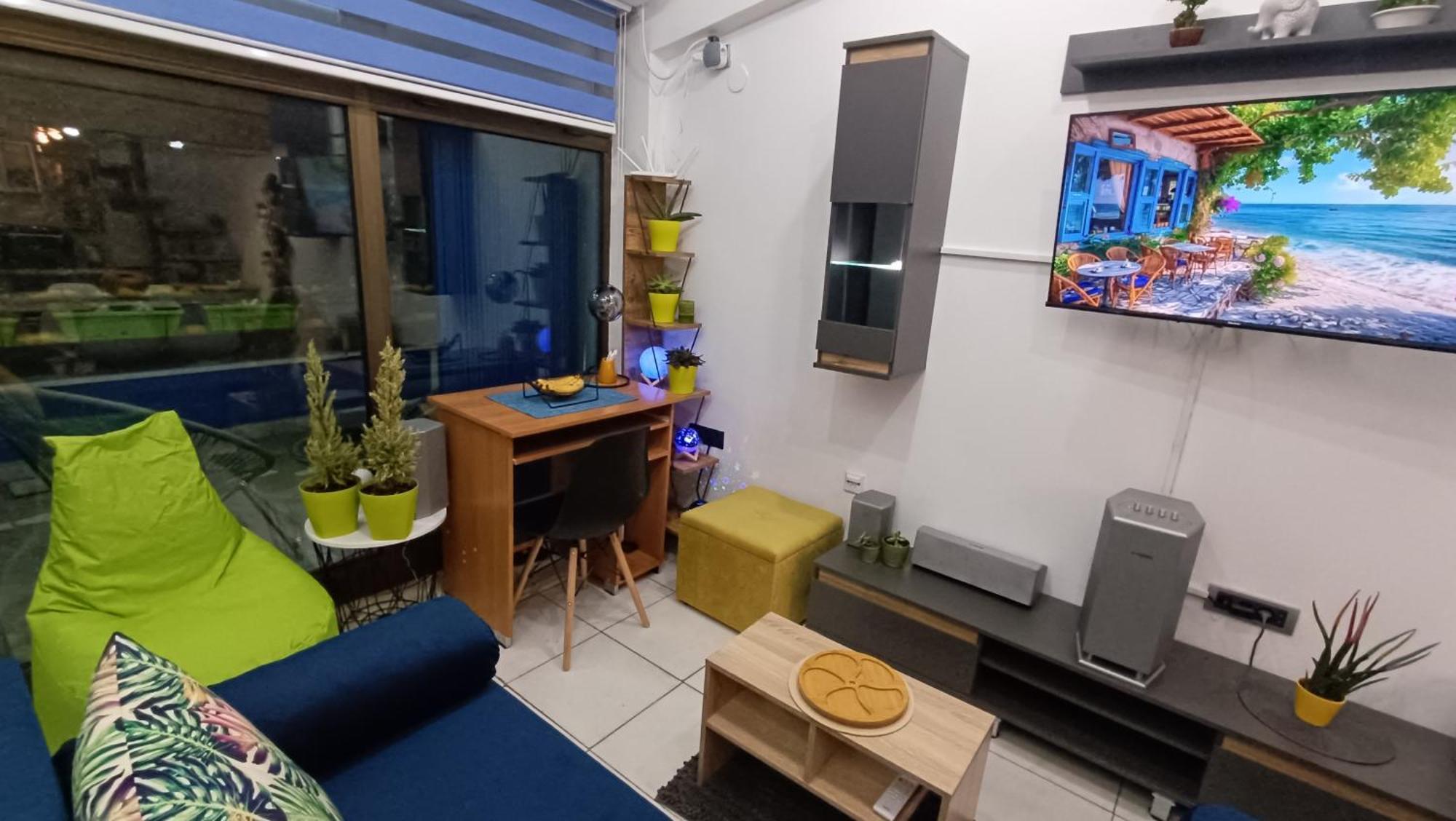 Nitro Inn - Premium Apartments - Wine Tasting - Souvenir - Art Gallery - Private Guided Tours - Relaxing - Romantic 斯科普里 外观 照片